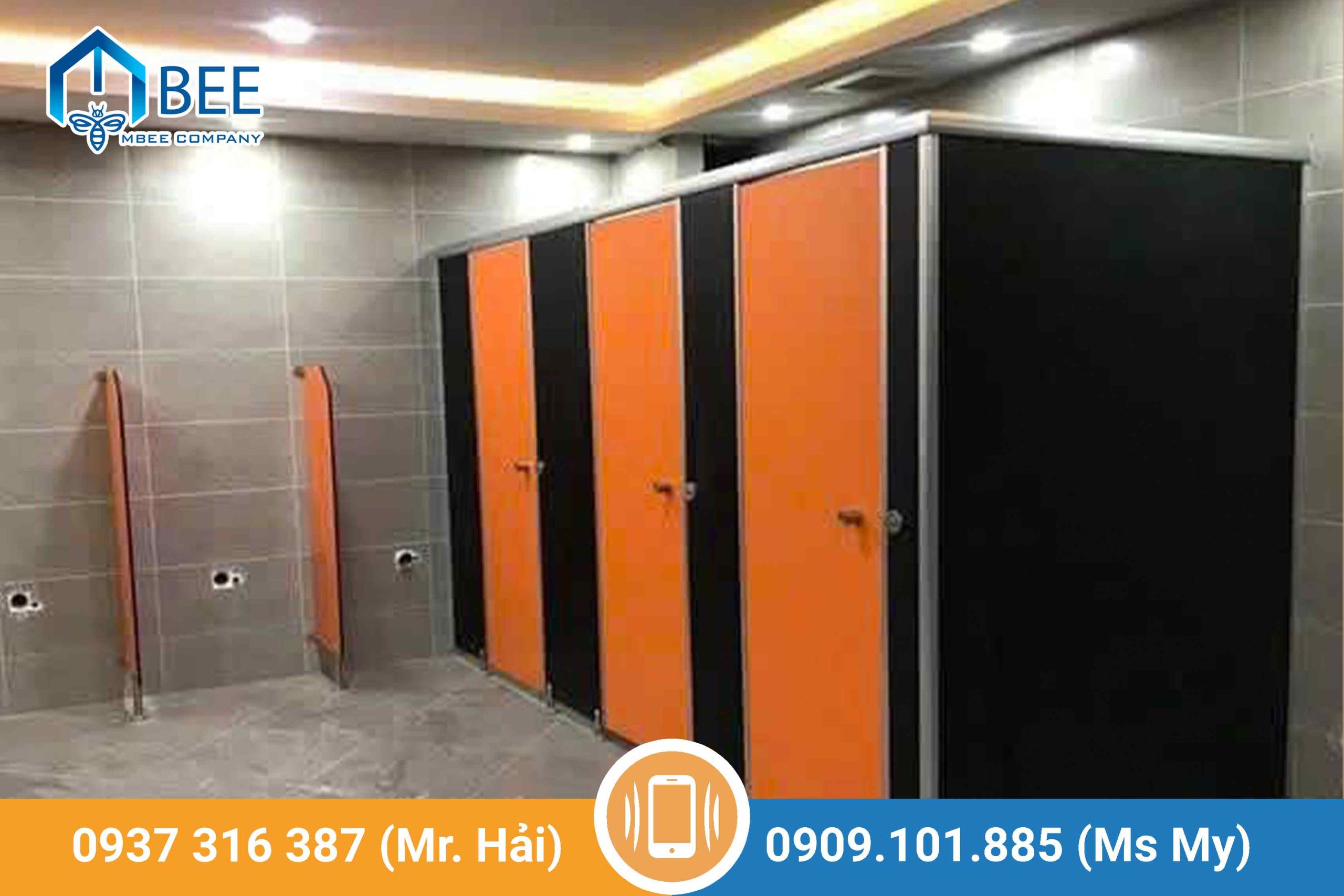 Vách Ngăn Vệ Sinh Compact HPL: Bền Bỉ, Chống Nước Tuyệt Đối