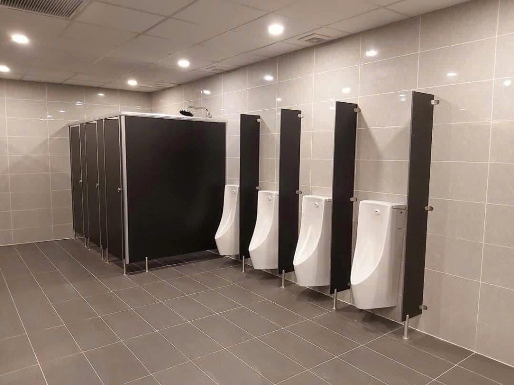 Tư Vấn Miễn Phí Về Vách Ngăn Vệ Sinh Tấm Compact HPL