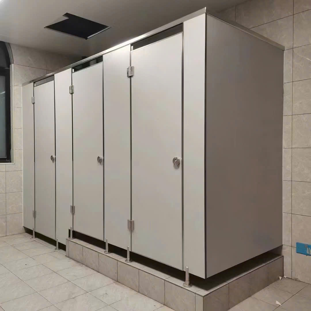 Những Điều Cần Biết Khi Thi Công Vách Ngăn Tấm Compact HPL