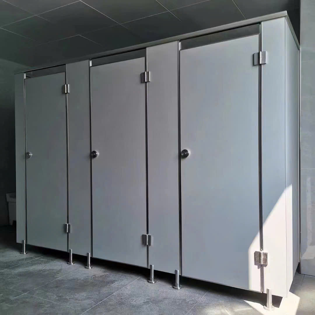 Vách Ngăn Vệ Sinh Compact HPL Cho Trung Tâm Thương Mại: Sang Trọng, Bền Bỉ