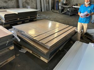 Vách Ngăn Vệ Sinh Compact HPL Cho Trung Tâm Thương Mại: Sang Trọng, Bền Bỉ