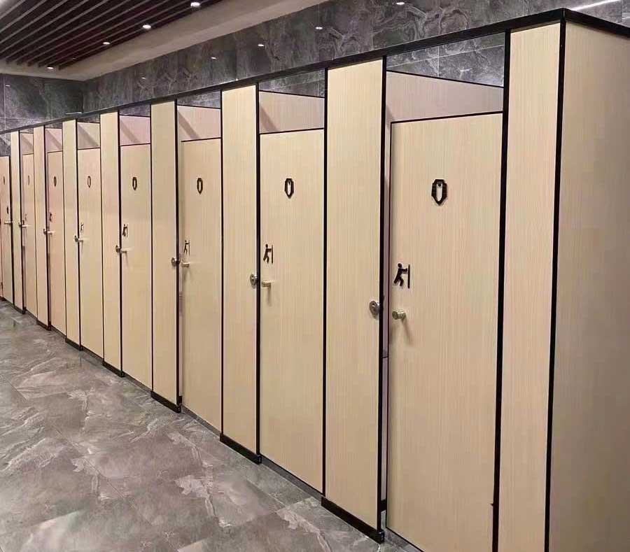 12 Ưu Điểm Vượt Trội Của Vách Ngăn Nhà Vệ Sinh Tấm Compact CDF