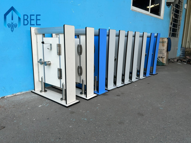 NHIỀU MẪU MÔ HÌNH ĐỂ KHÁCH TRÌNH MẪU