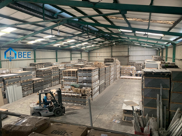 Lựa Chọn Vách Ngăn Tấm Compact HPL – Giá Thành Có Phải Là Yếu Tố Quan Trọng?