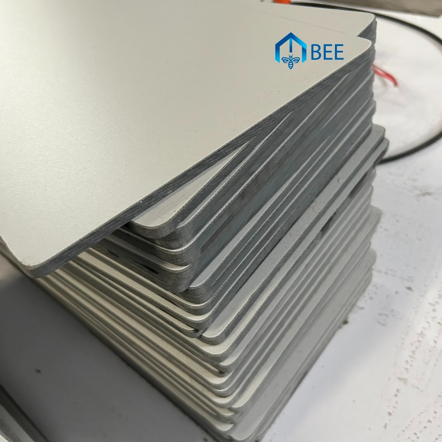 Sự Khác Biệt Giữa Tấm Compact HPL Dày Và Mỏng