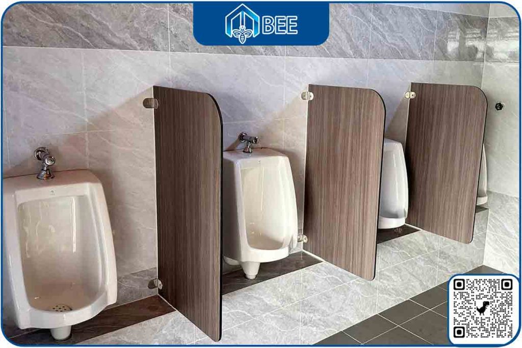 Thi Công Vách Ngăn Vệ Sinh Tấm Compact