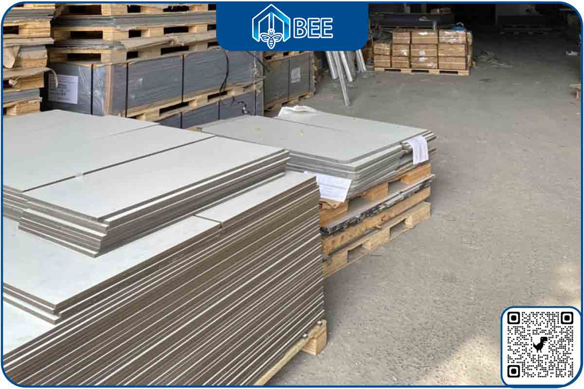 Lắp Đặt Vách Ngăn Vệ Sinh Tấm Compact