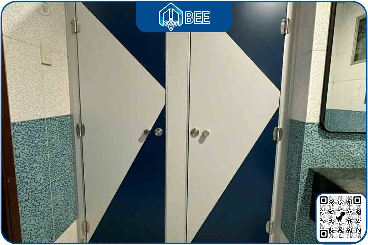 MBEE Cung Cấp Vách Ngăn Vệ Sinh Tấm Compact Giao Nhanh Tới Hậu Giang